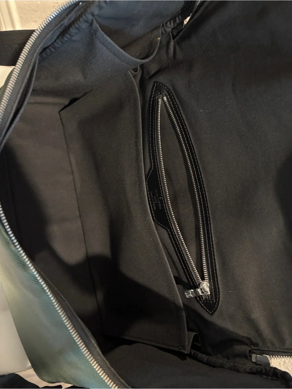 Louis Vuitton Green Taiga Leather Nylon Shoulder Bag